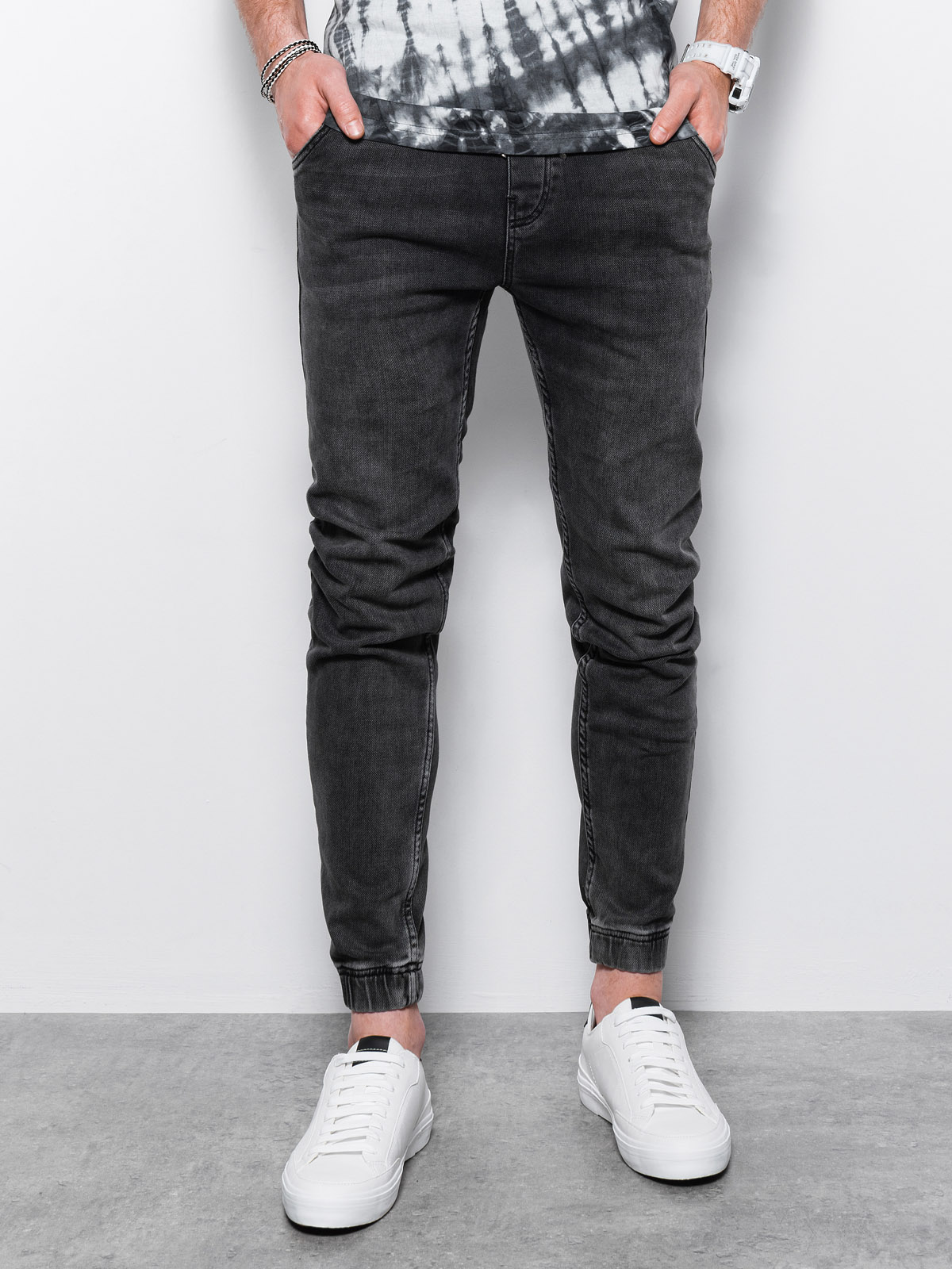 Levně Pánské džínové kalhoty jogger - černé P907