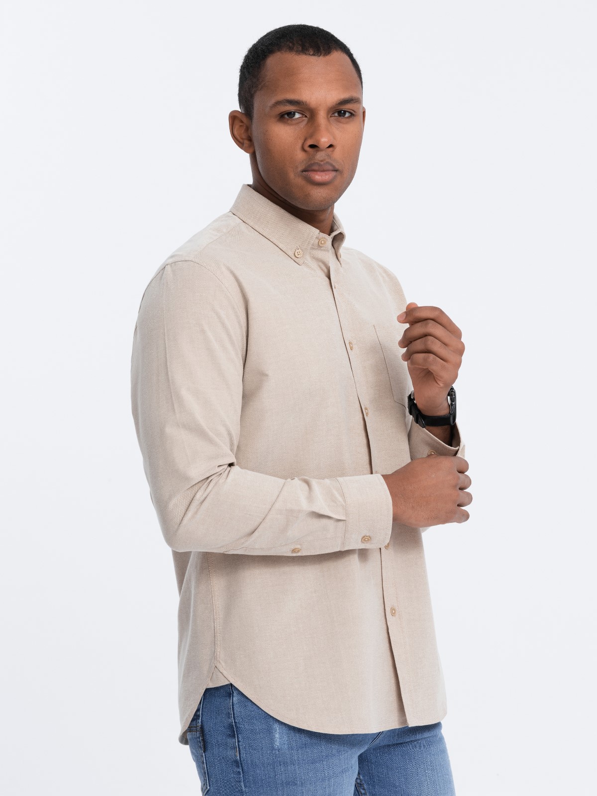 Levně Pánská bavlněná košile REGULAR FIT s kapsou - béžová V1 OM-SHOS-0153