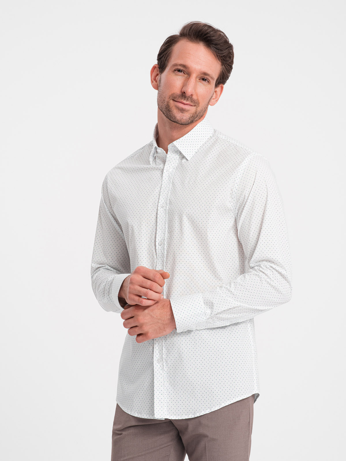 Levně Pánská bavlněná košile REGULAR FIT s mikro vzorem - bílá V1 OM-SHCS-0152